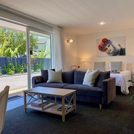 Oceans 88 Whitianga Coastal Suites Екстер'єр фото