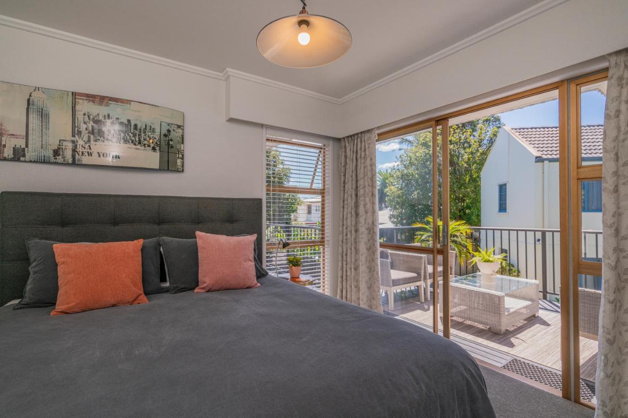 Oceans 88 Whitianga Coastal Suites Екстер'єр фото